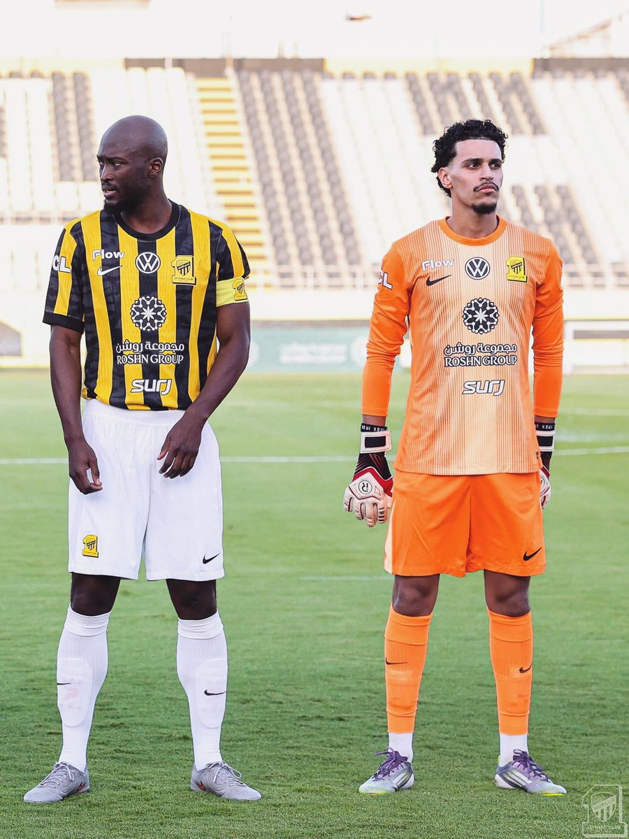 ITTI MANIA - اتي مانيا tweet media