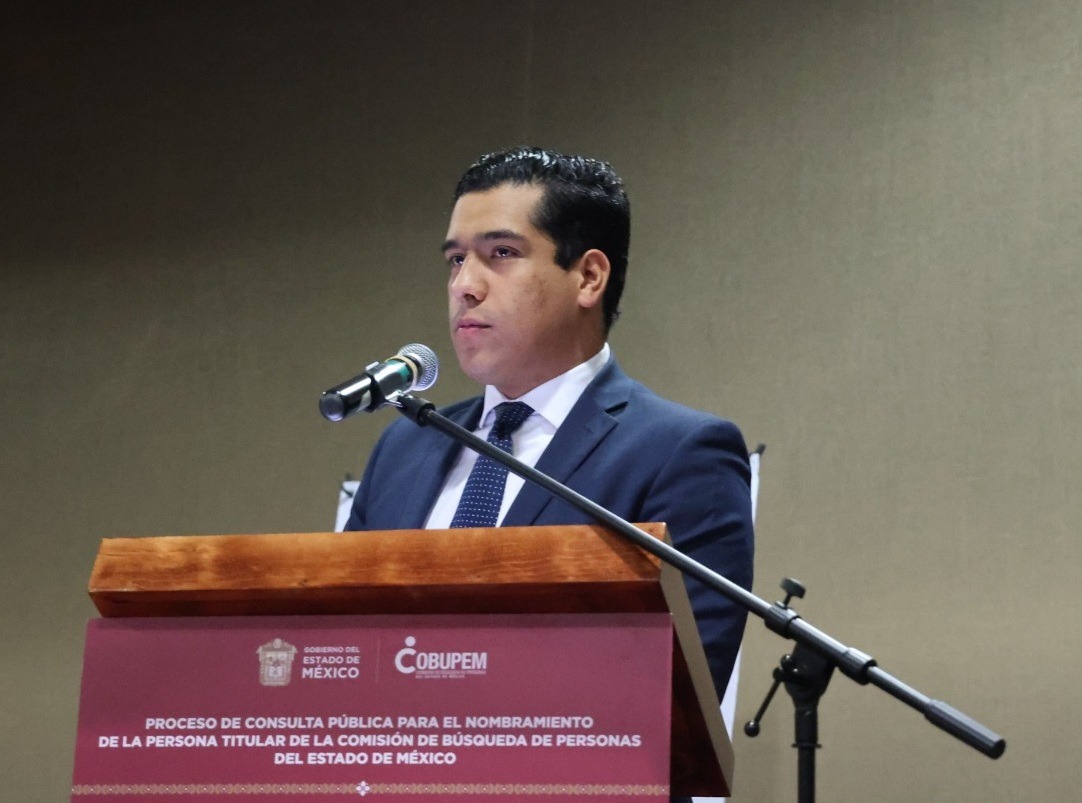 CJ_Edomex's tweet photo. 📢 #Comunicado | Designa Gobierno de @delfinagomeza a Avelino Blanco Guido como titular de la @COBUPEM.
🟣 Como parte de un proceso público y transparente, las personas candidatas participaron en una comparecencia donde presentaron su proyecto de trabajo ante colectivos. https://t.co/7n40lDVeZv