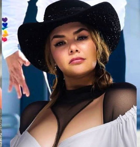 DIVAS Y ESTRELLAS FB tweet media