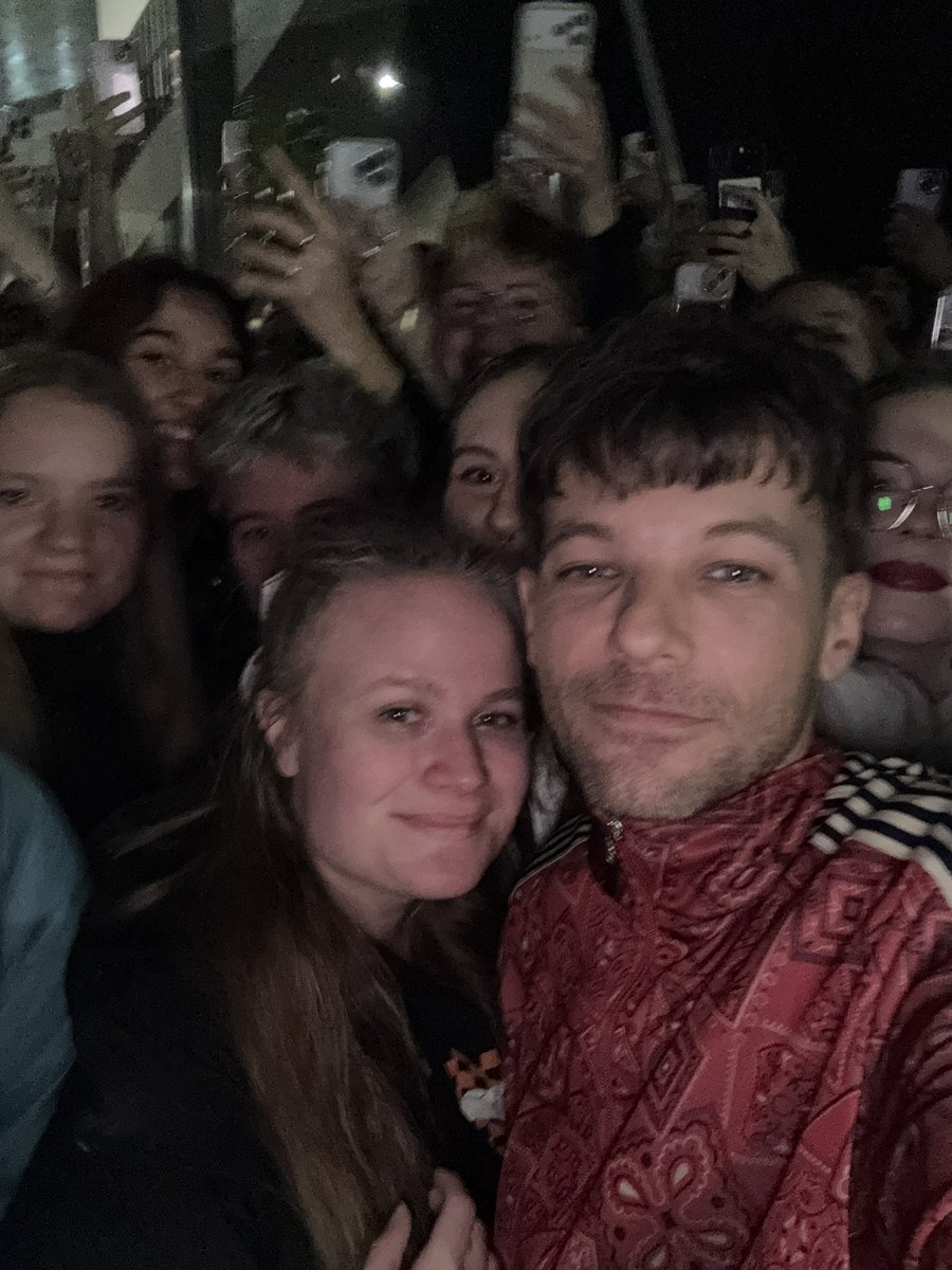 TEAM LOUIS CHILE tweet media