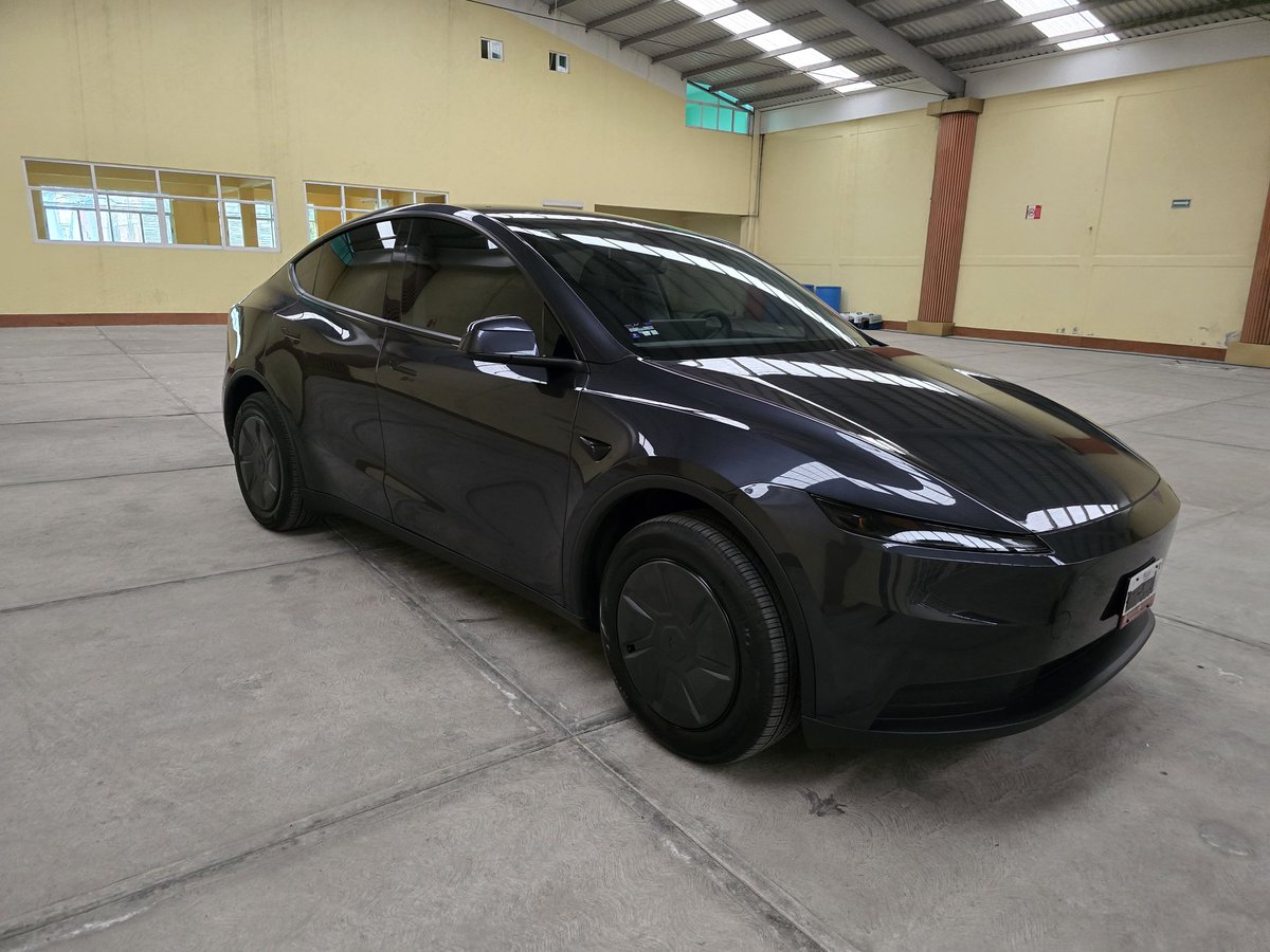 Autoboutique 1/4 de Milla tweet media