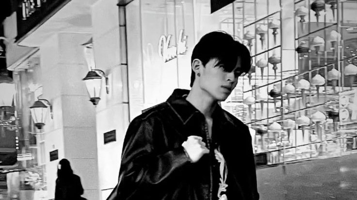 mimi 𖥻 tweet media