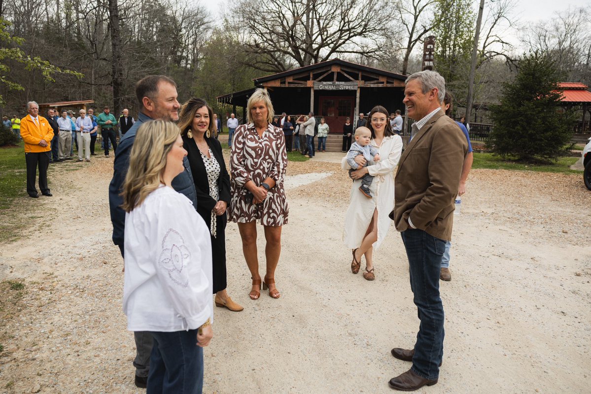 Gov. Bill Lee tweet media