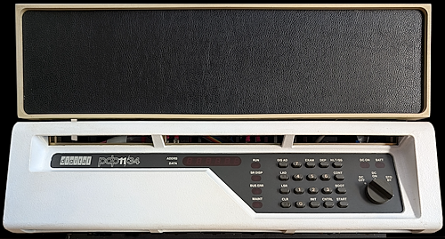 adafruit's tweet photo. A circuit-level software emulator for the PDP-11/34A

https://t.co/T507HB00gc https://t.co/minLzSjdcP