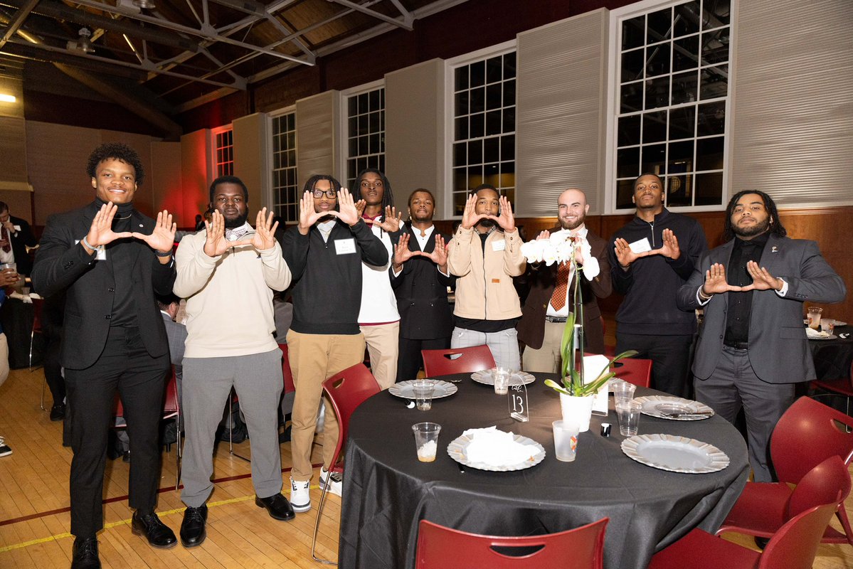 Hampden-Sydney College tweet media