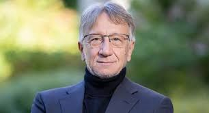 Signor Ernesto tweet media