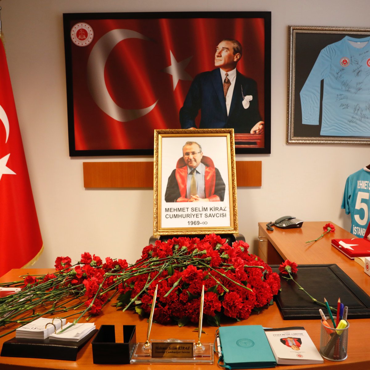 Boşuna Tıklama tweet media