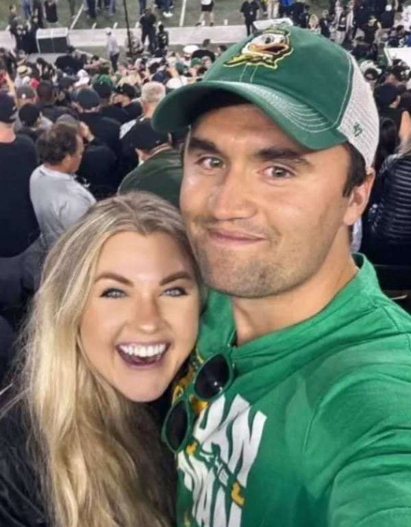 NizNellie3 tweet media