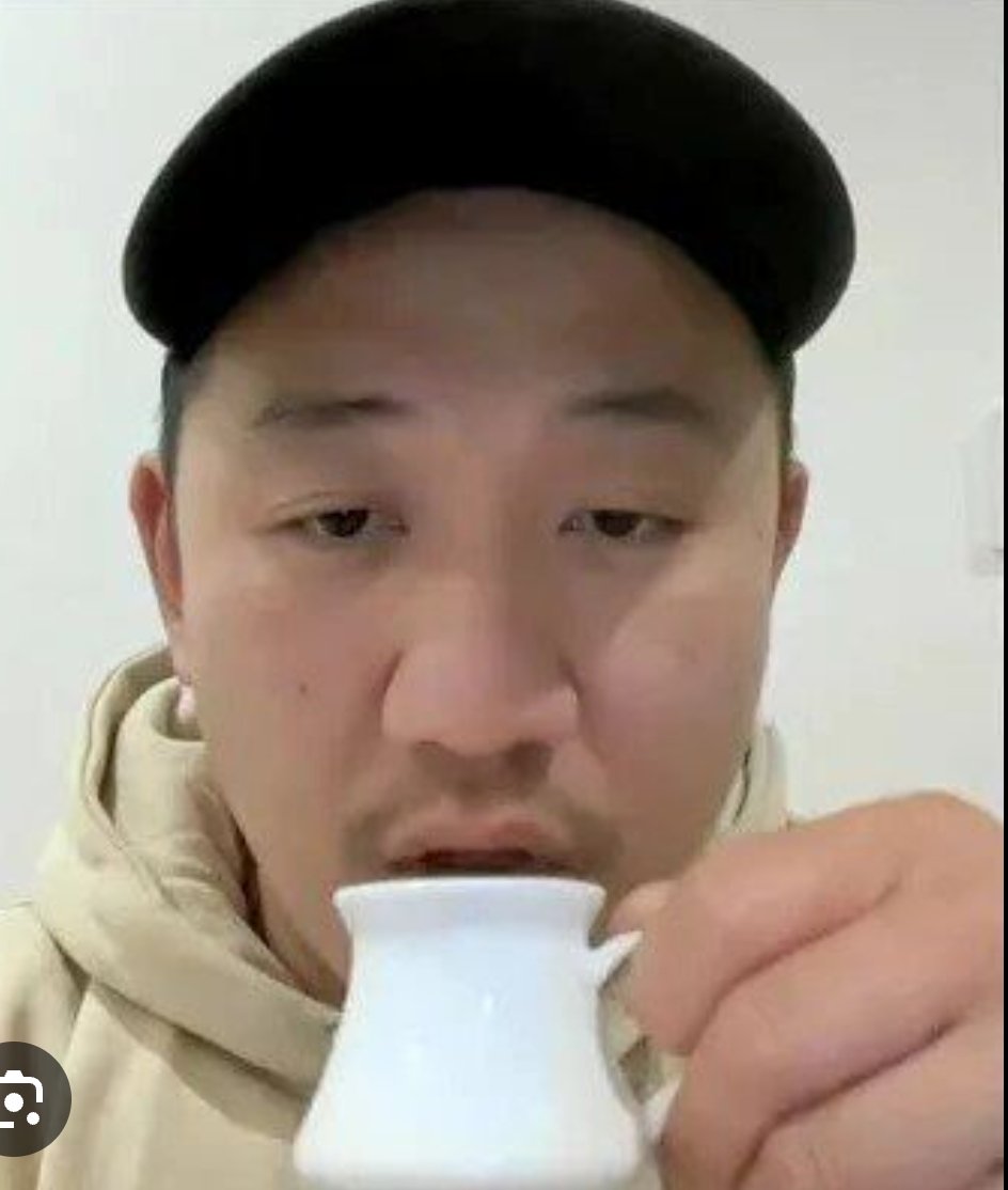 SingingCells tweet media