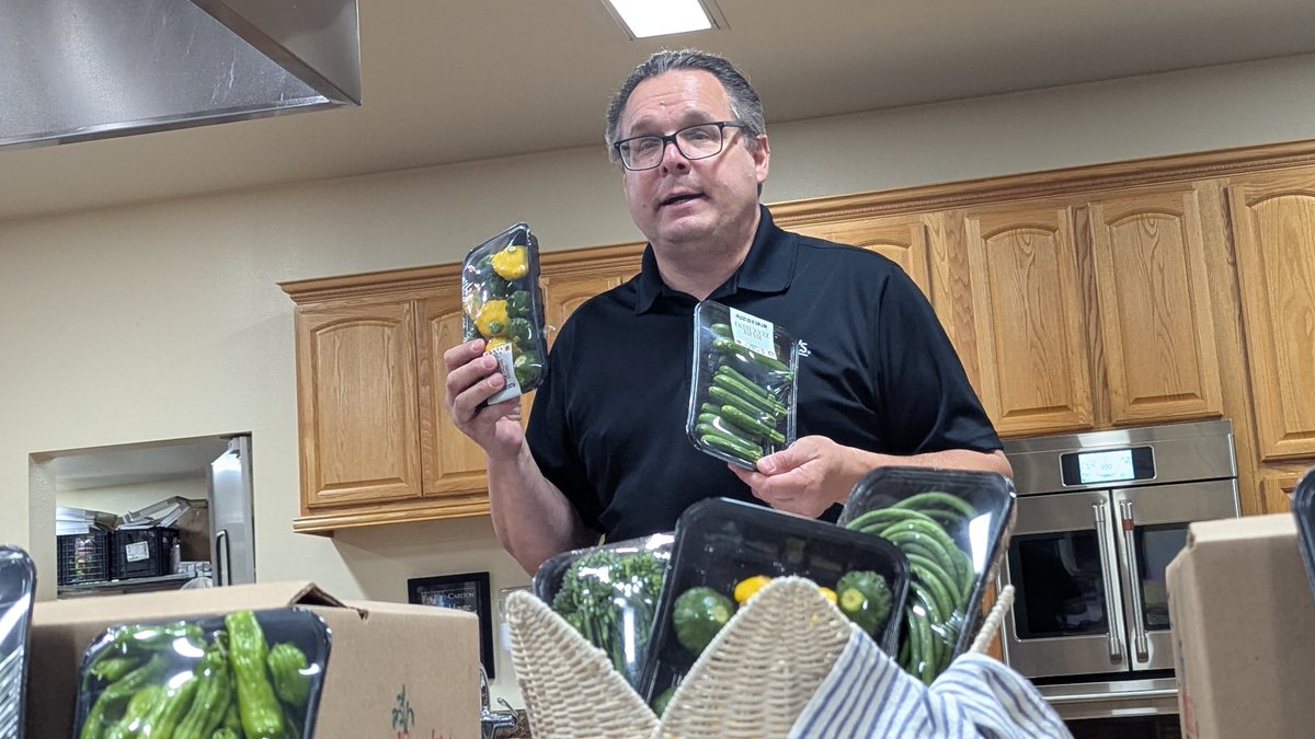 Faye Levy tweet media