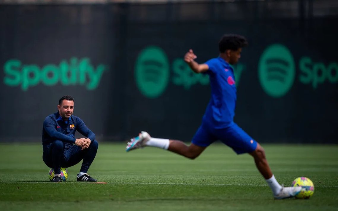 HasToBeMessi tweet media