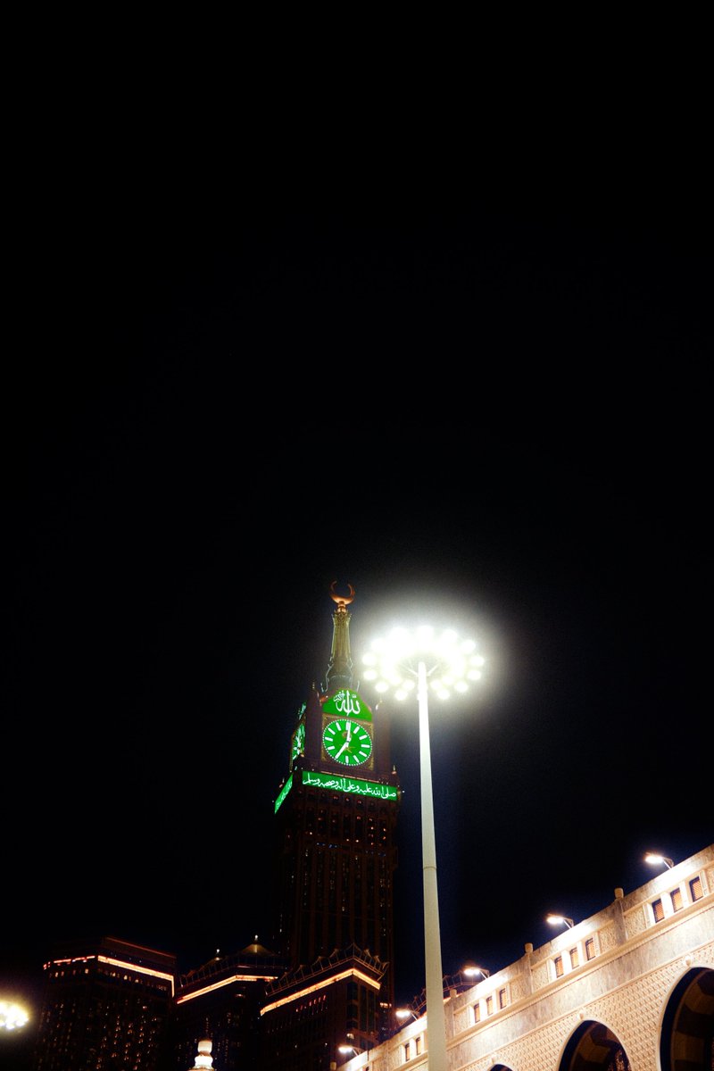 منار tweet media