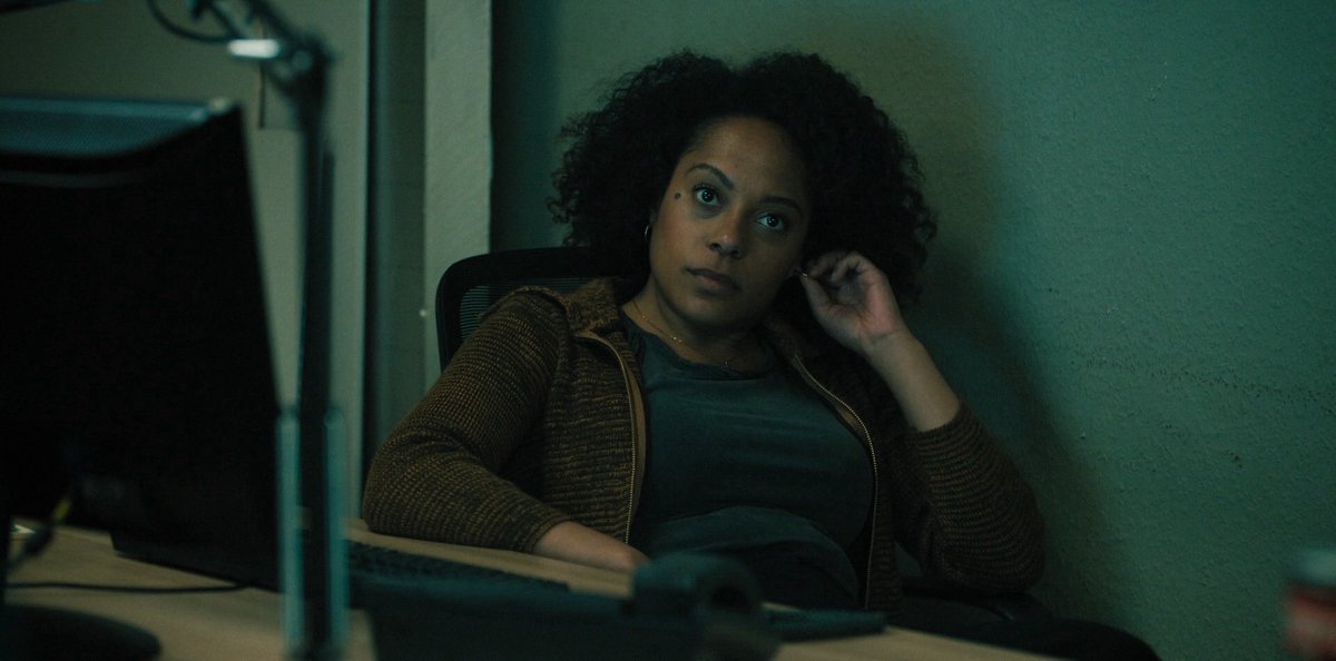 victoria tweet media