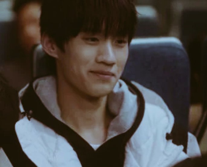 DramAgridulce's tweet image. 5. Zhou Cheng #reborn 

6. Gu ran #wheniflytowardsyou