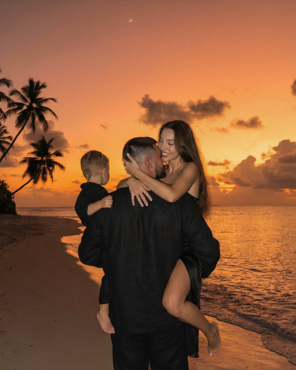 You and I (@cuteoflovers) on Twitter photo 