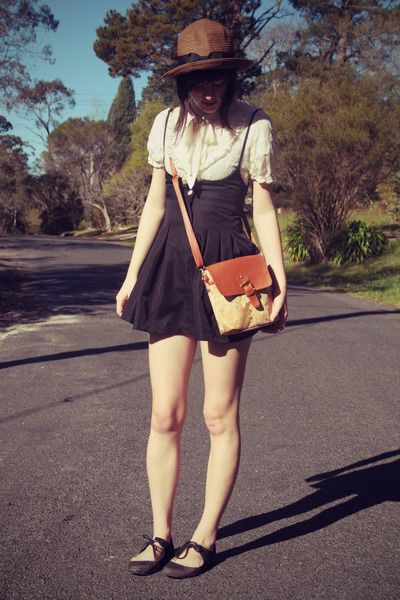 sillysussybaka tweet media