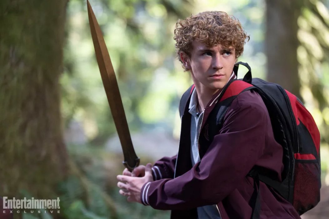 tina in the sea of monsters Ψ | 🎀 tweet media