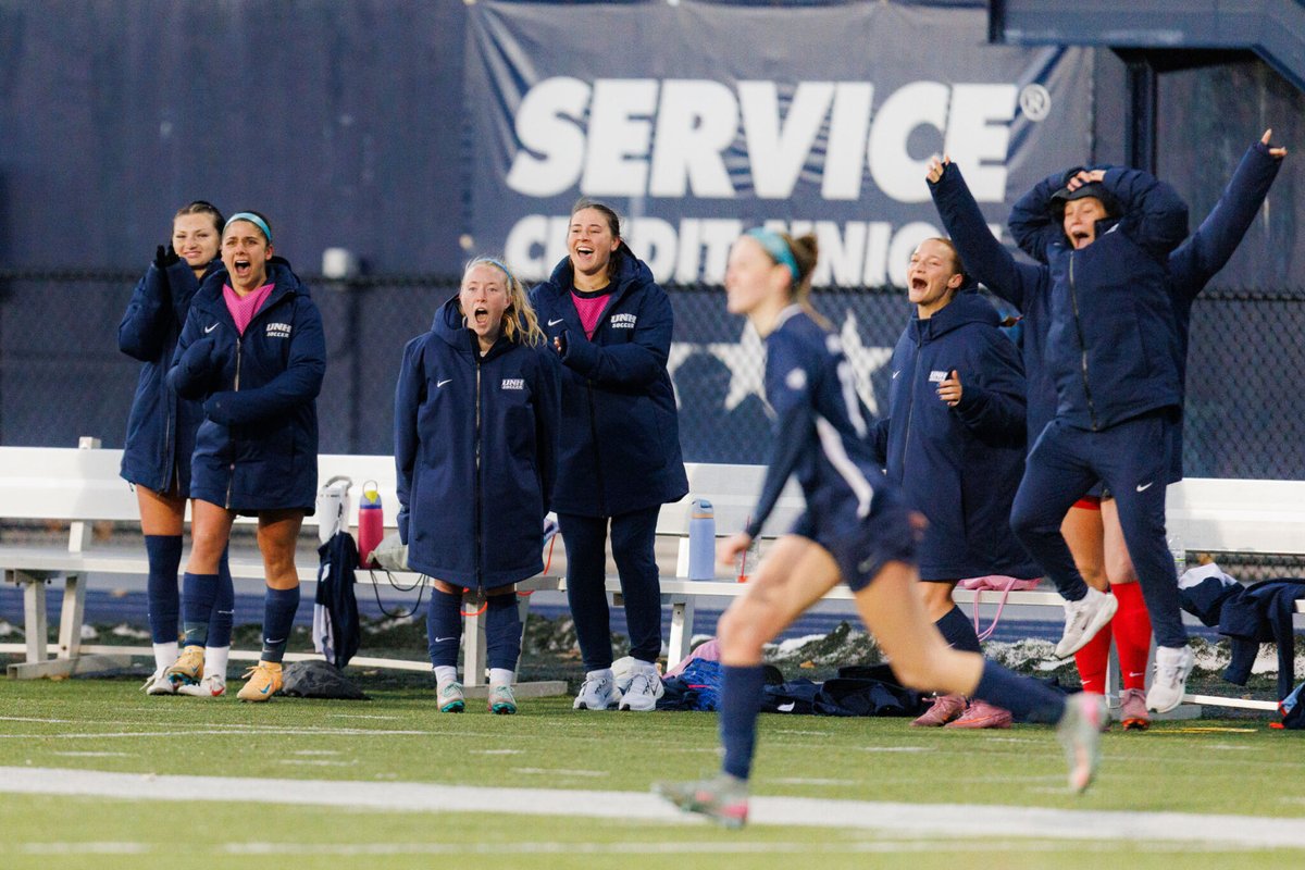 UNHWSOC's tweet photo. Spring Ball has started⚽️💥

#BeTheRoar https://t.co/uIjl6TXovQ