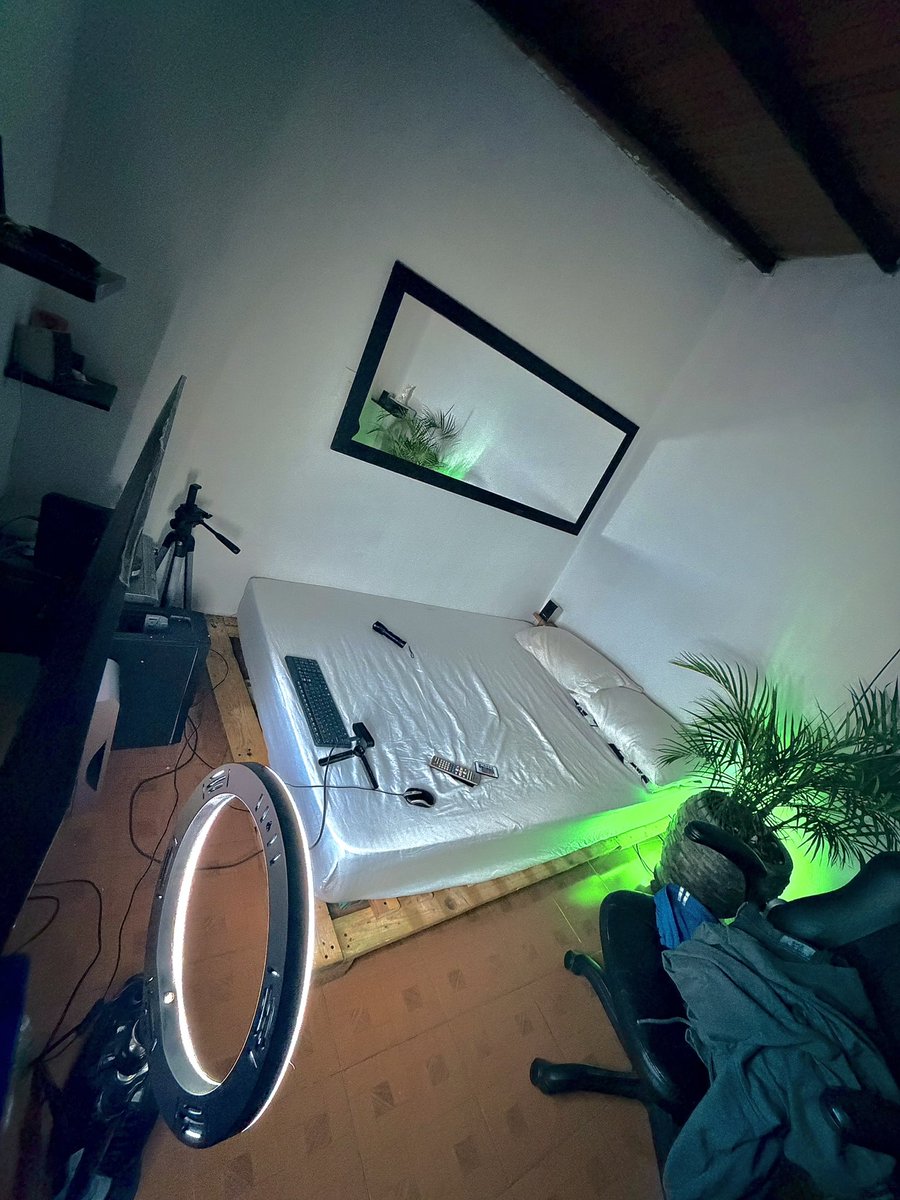 Latin_Maxi's tweet photo. I put a lot of love and effort into this space for you ๐
New room, cleaner, more comfortable, and ready to make every stream better ๐ฅ
I want you to enjoy not just meโฆ but the whole vibe too ๐
See you live ๐
#Chaturbate #CamModel #NewSetup #StreamingRoom #Latino https://t.co/oQE1vOE6DF