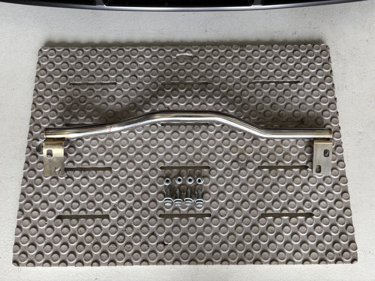 VAperformance tweet media