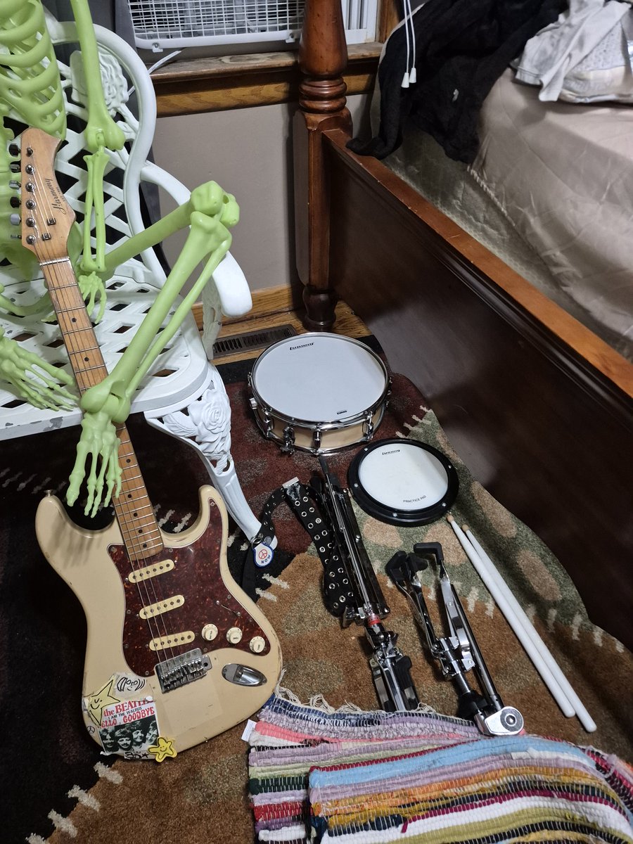 stretched john tweet media