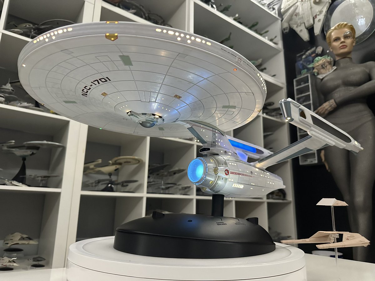 I Love Spaceships tweet media