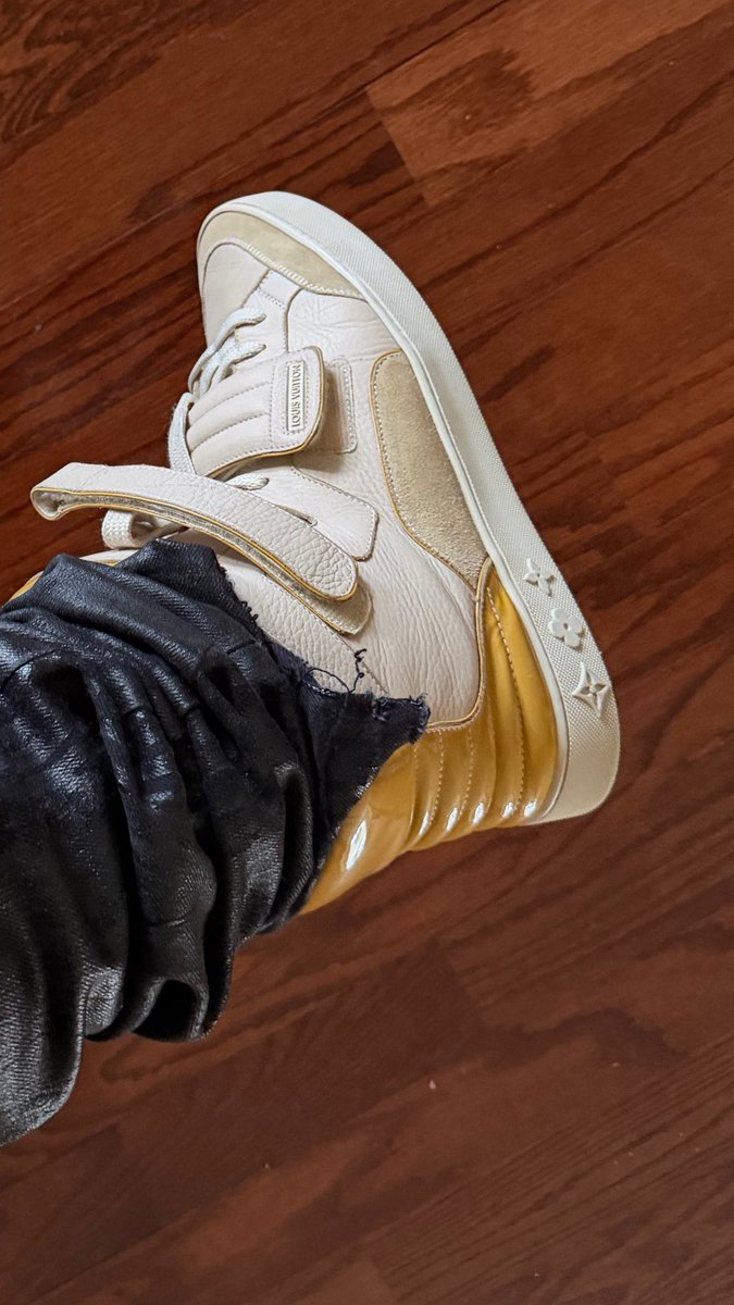 Margiela Mad Man tweet media