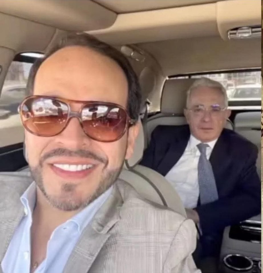 DUMARCANDELS7 tweet media