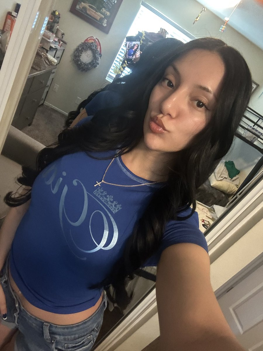 ms. janessa ❦ tweet media