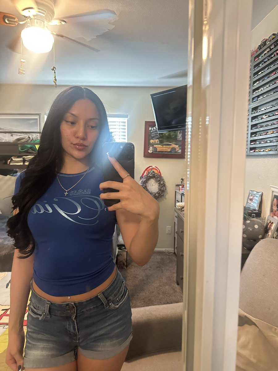 ms. janessa ❦ tweet media