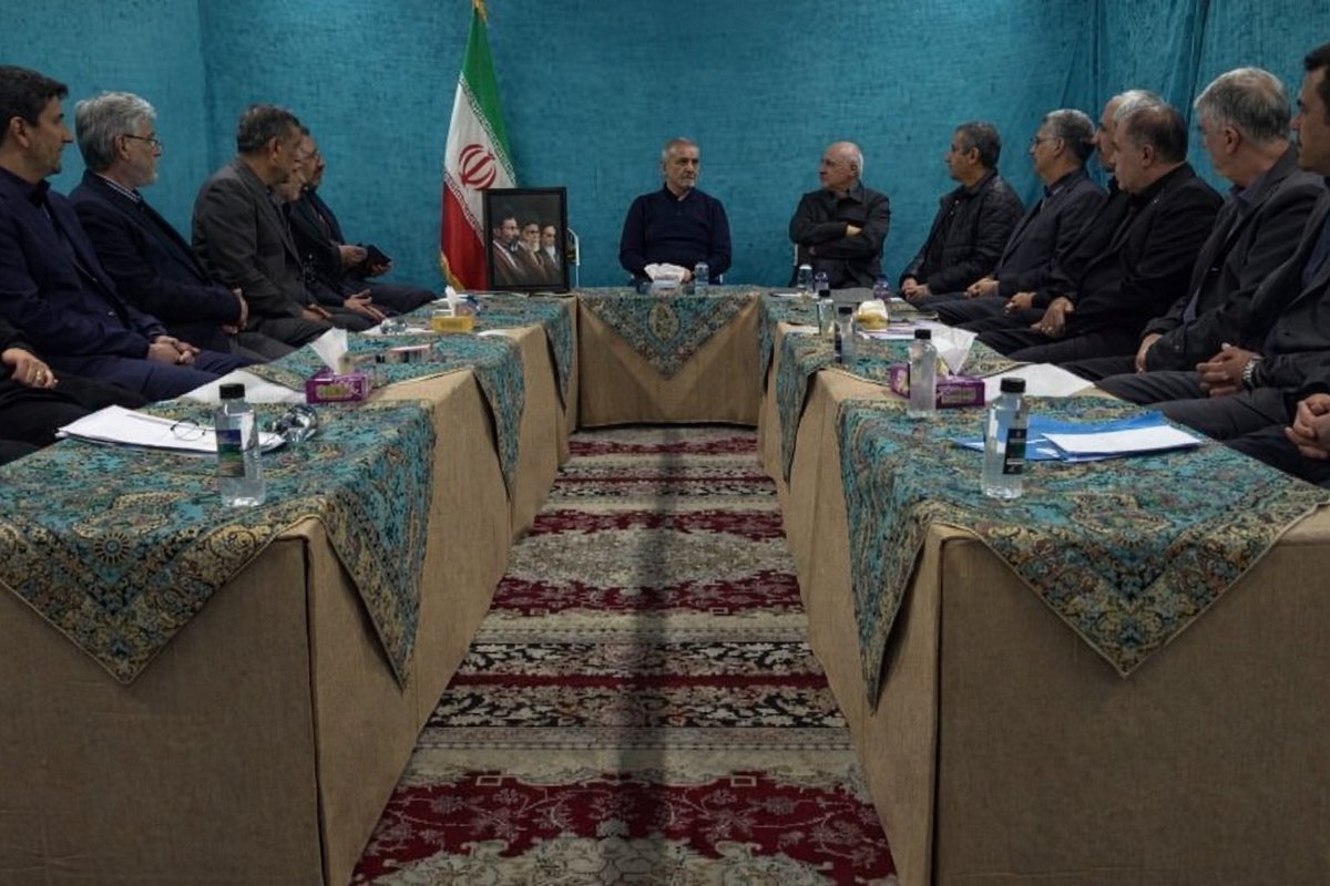 موژی tweet media