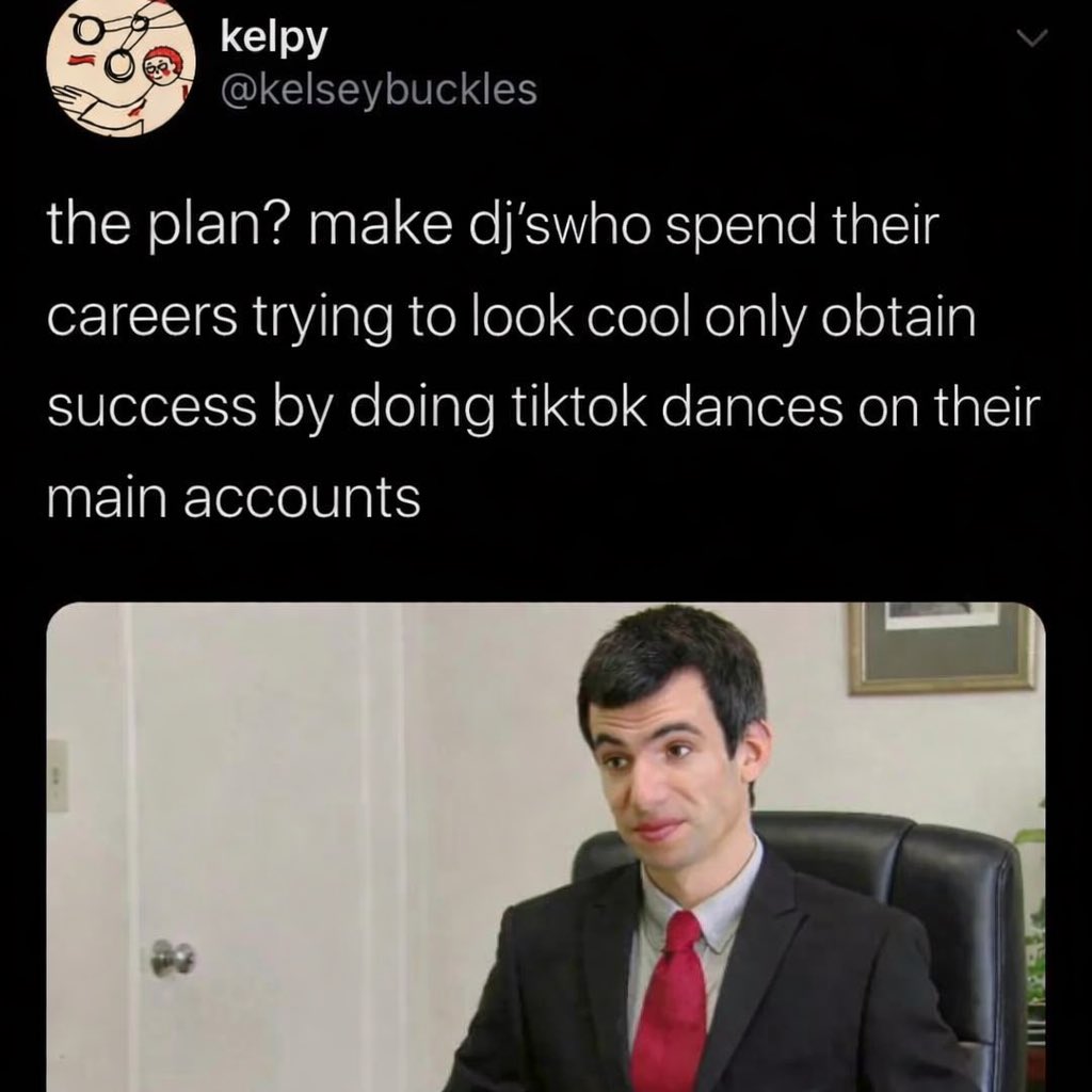 Poker Perry tweet media