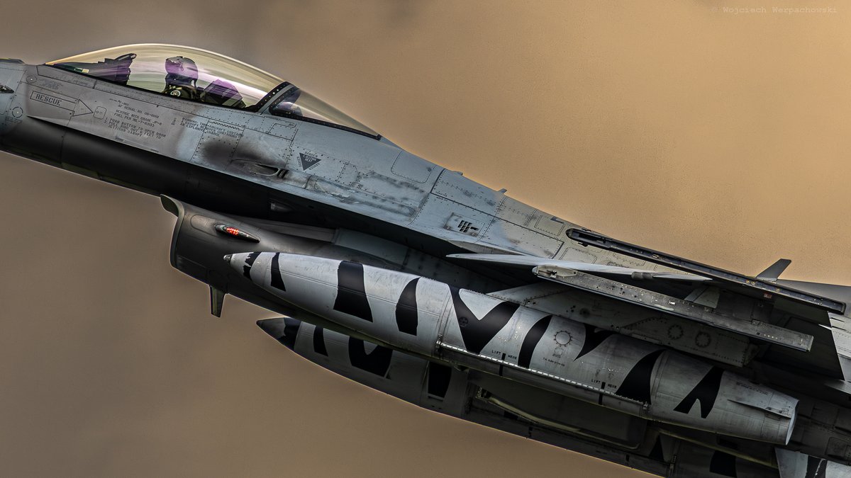 Woit 🇵🇱 tweet media