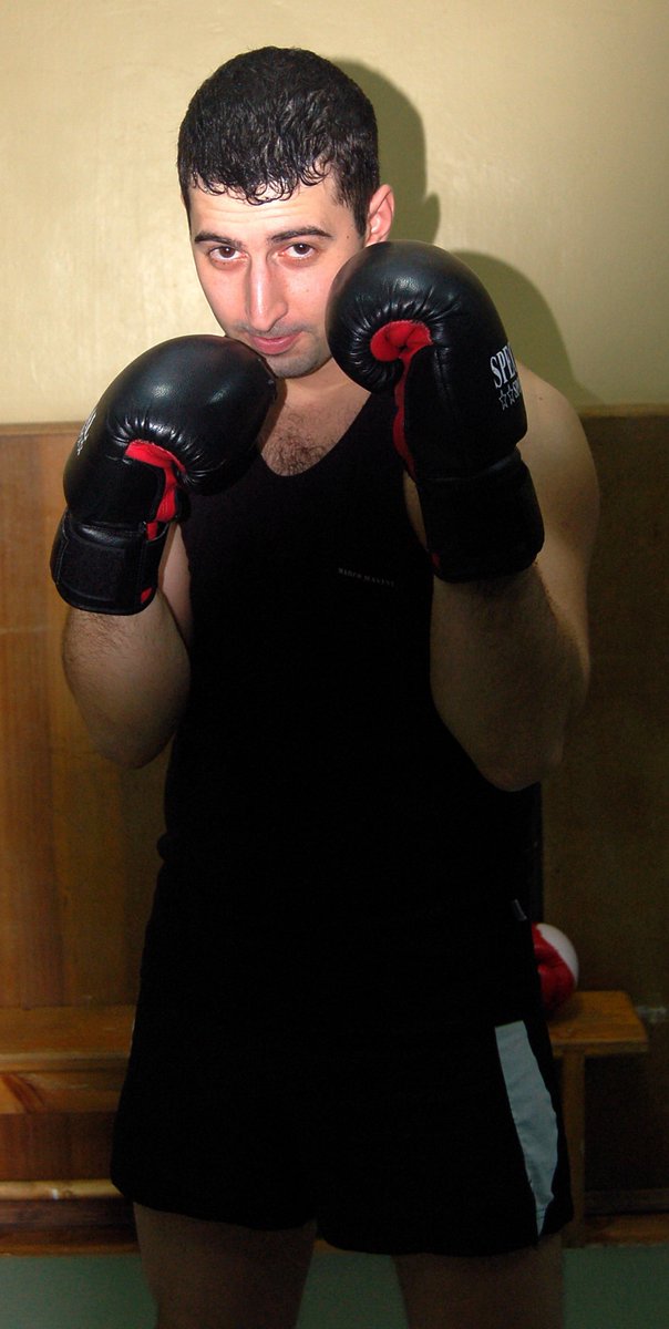 Gsoboxerfan tweet media