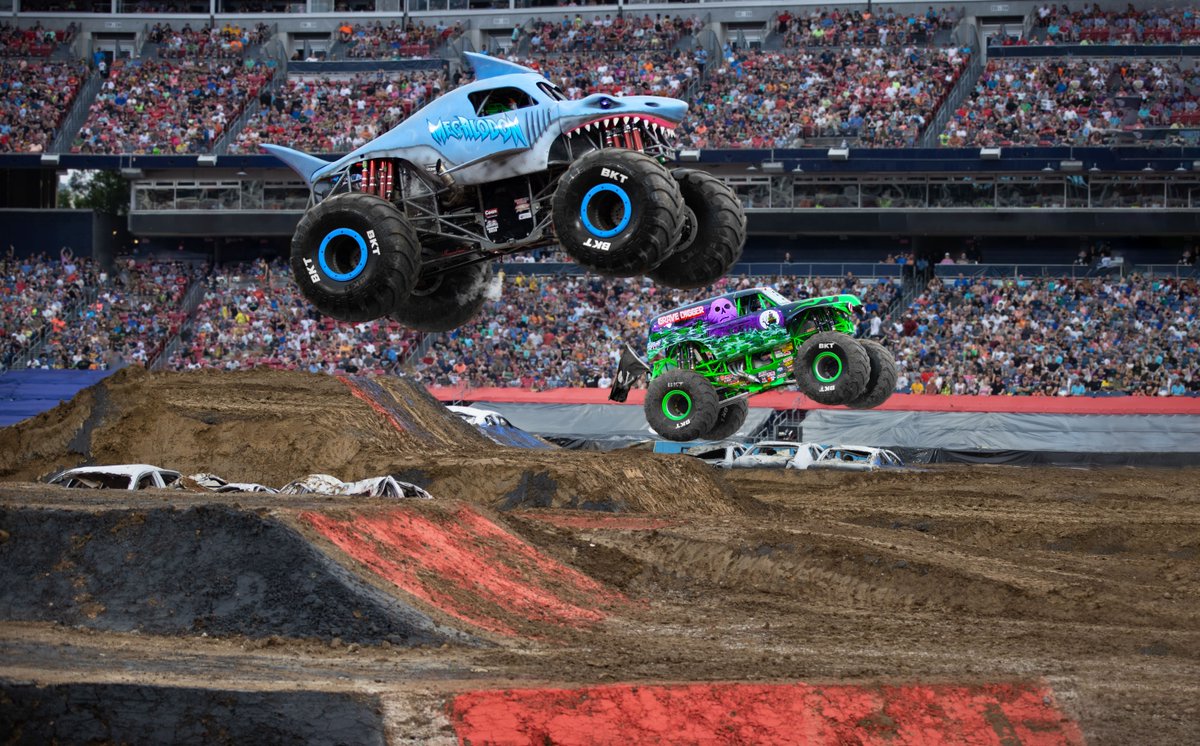 Monster Jam tweet media