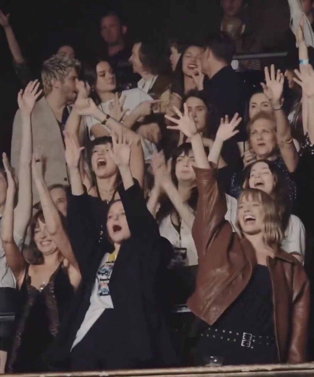 Pop Base tweet media