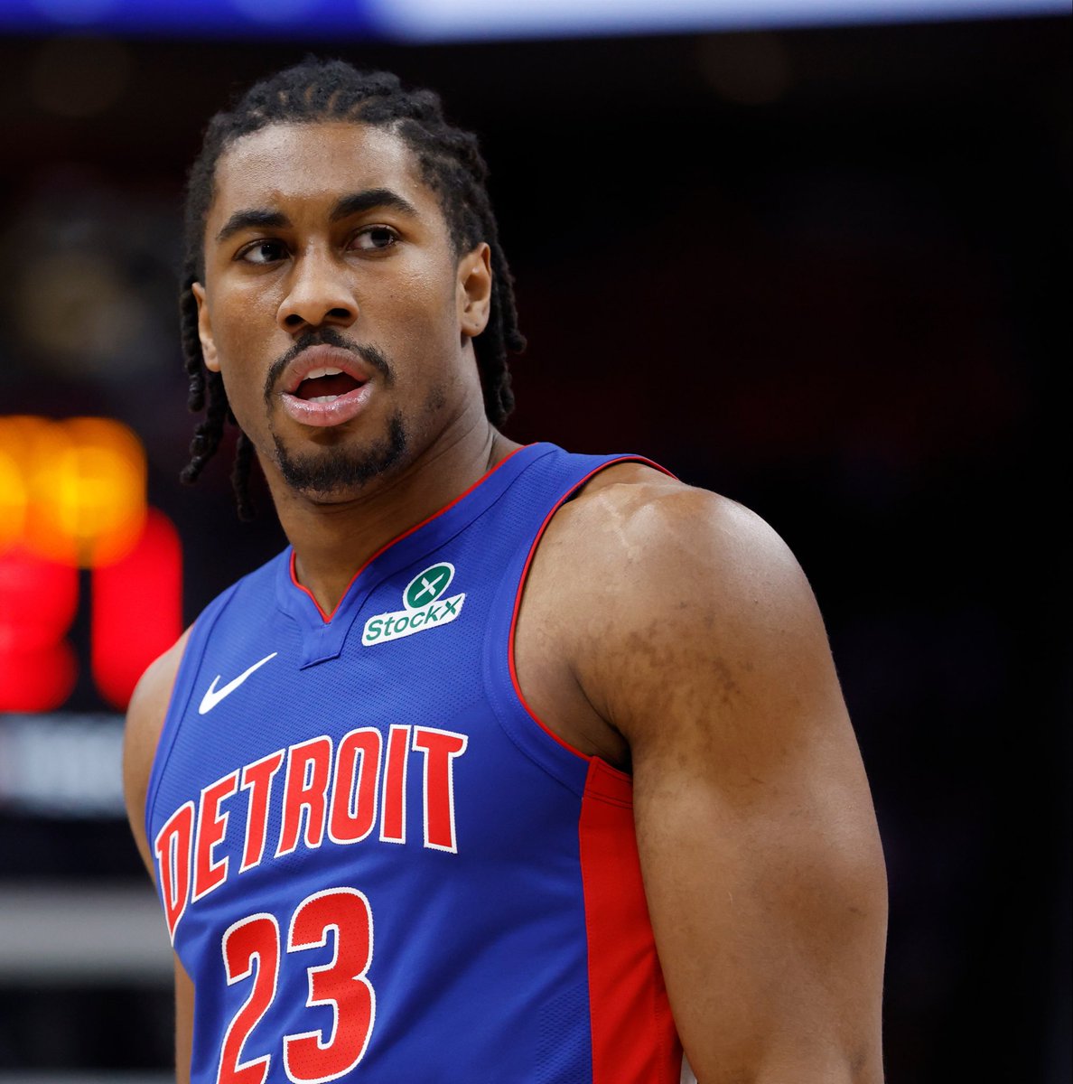 Hoops Crave tweet media