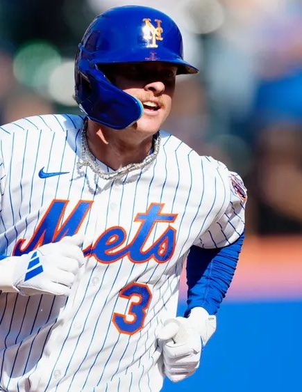 Mets Batflip tweet media