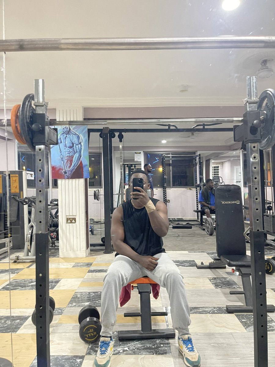 virgin repairer tweet media