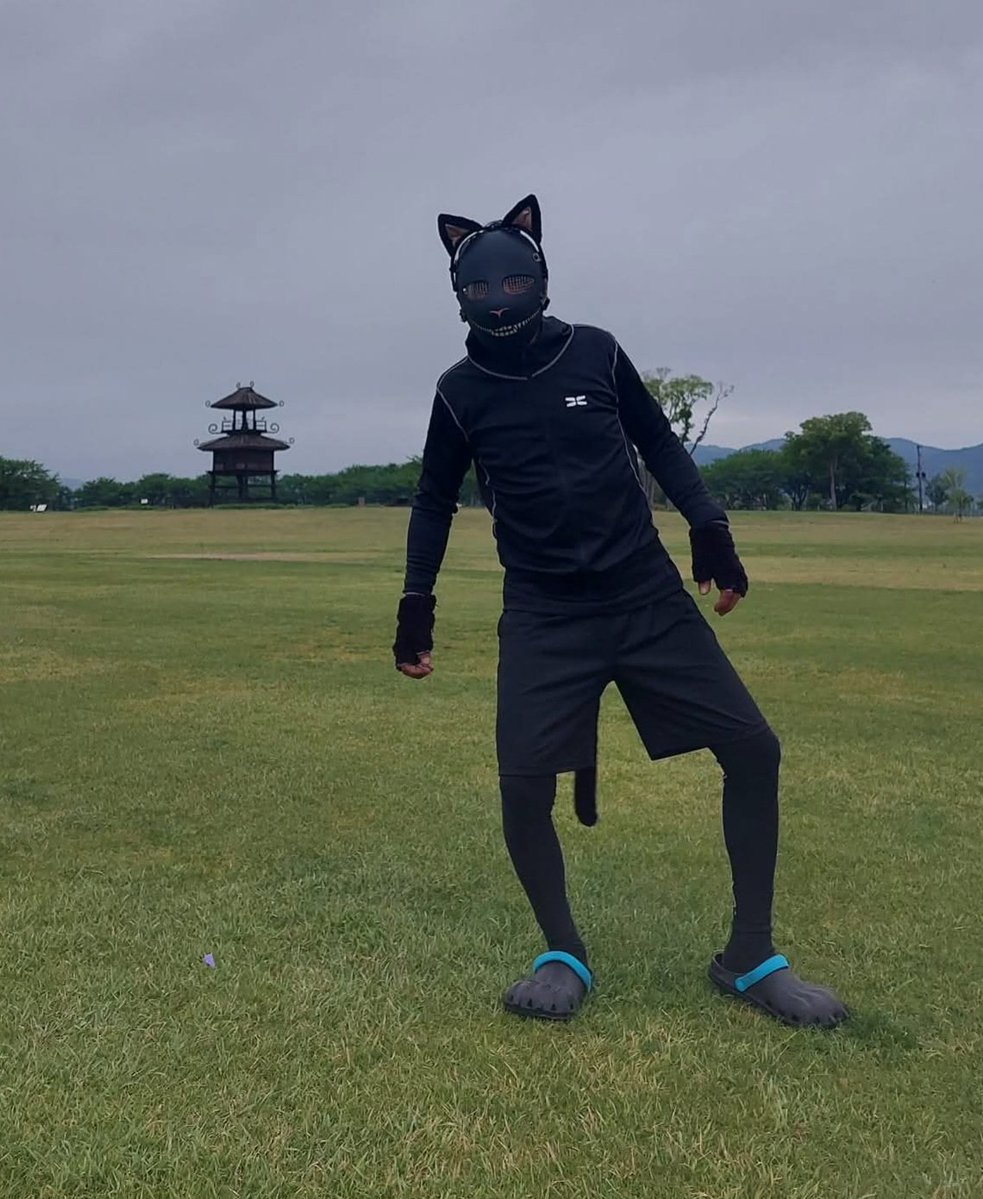 曇天漢きょぼ tweet media