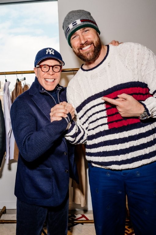 Michel_Telles's tweet image. #TommyHilfiger anuncia #TravisKelce tricampeão do #superBowl como novo embaixador global e colaborador criativo! @TommyHilfiger faroldabahia.com.br/noticia/tommy-…