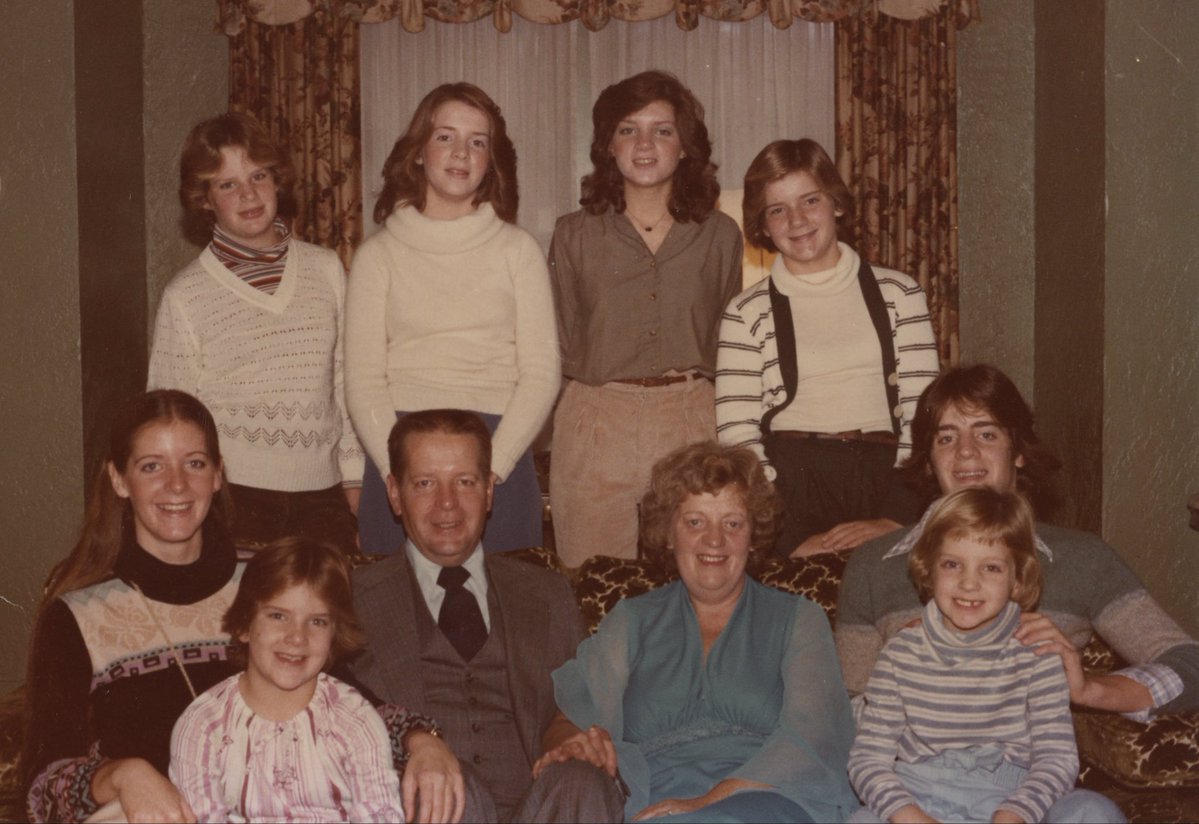 Congresswoman Susie Lee tweet media