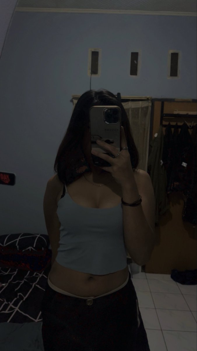 Lianaa🐼 tweet media