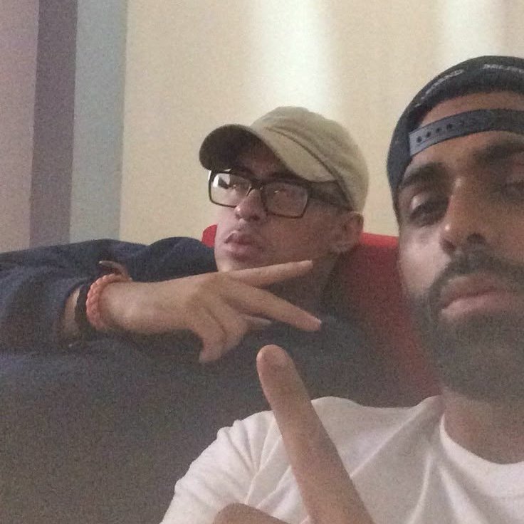 BAD BUNNY DAILY UPDATES tweet media