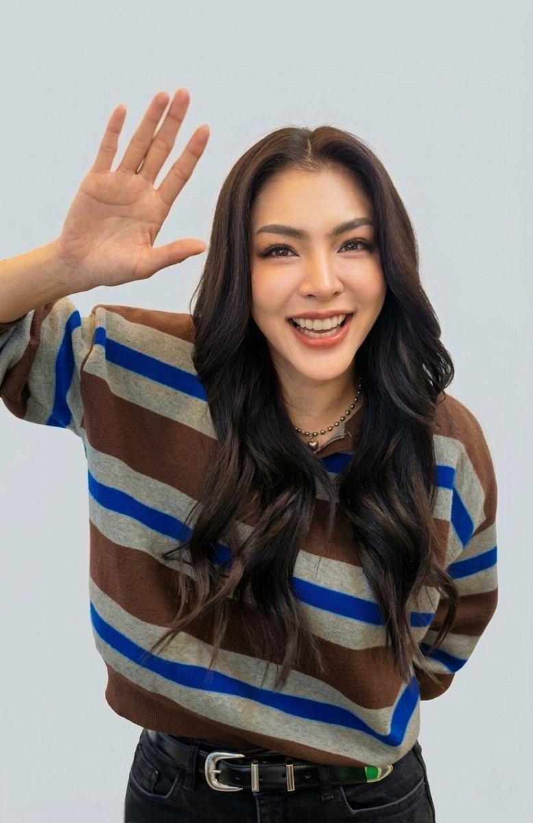 🌻🍑TOPFAYE🍑🌻 tweet media