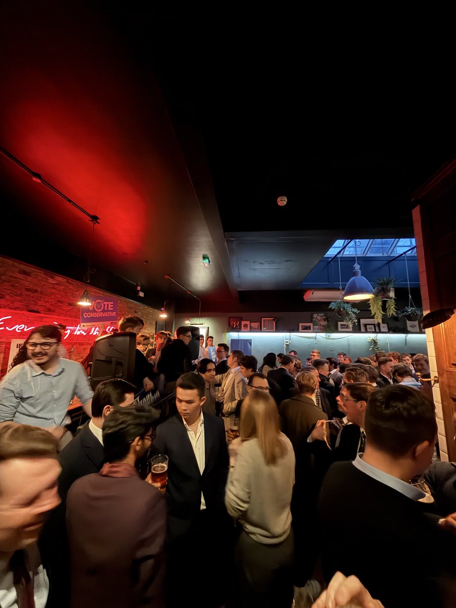 Luke Robert Black 🌳 tweet media