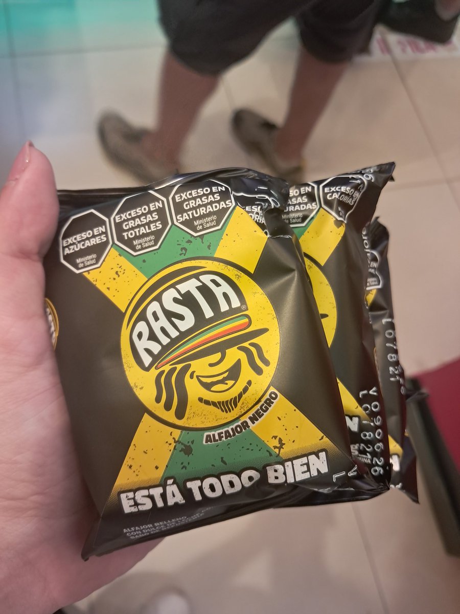 laura 🏁 tweet media