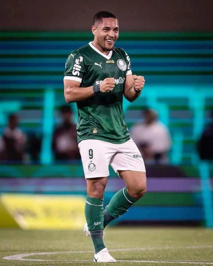 EddyBarsa tweet media