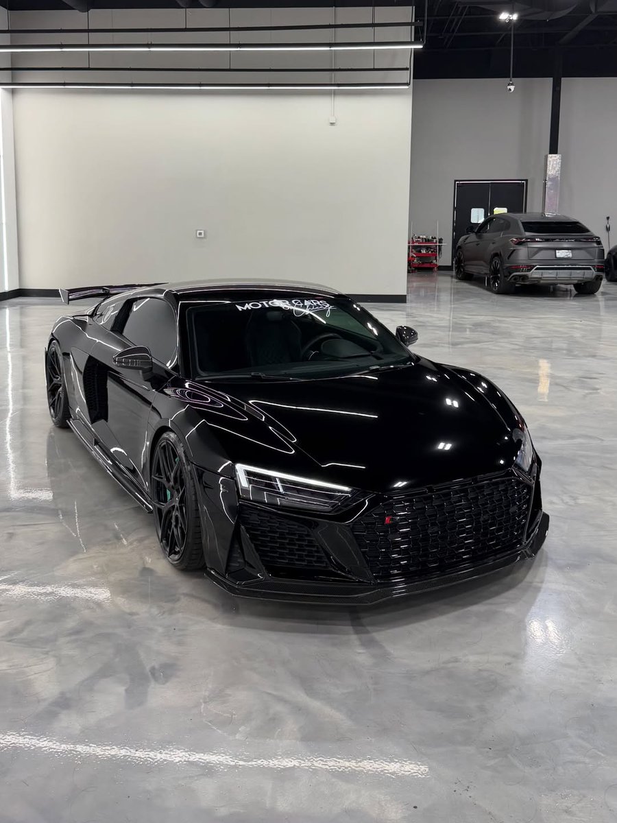 nocarcontext's tweet image. Audi R8 🖤🖤