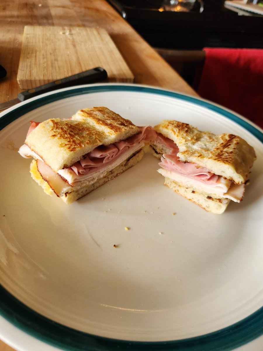 ams.fan.sc tweet media